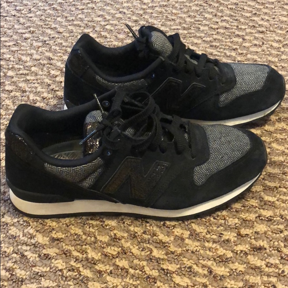 New balance sneakers